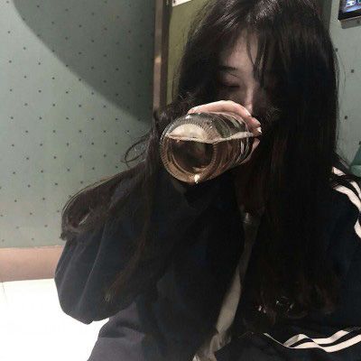 藏不住笑！国足复仇泰国 里皮表情亮了