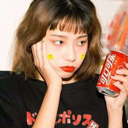 王子文六一带小孩海边游玩 去年曾被曝隐婚生子