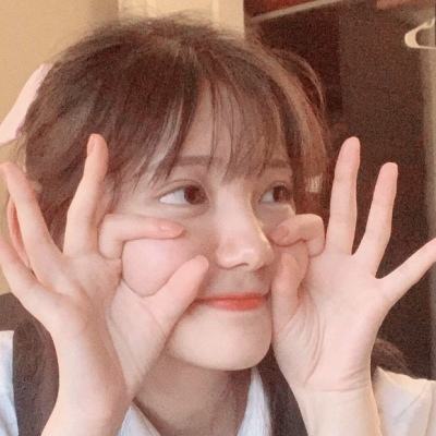 崔永元吸猫甘做“铲屎官” 如此回应“炮轰范冰冰”…